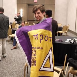 Meet your Posher, Sean